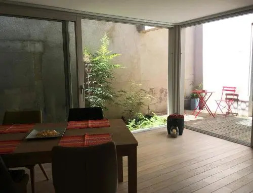 L'Aparté