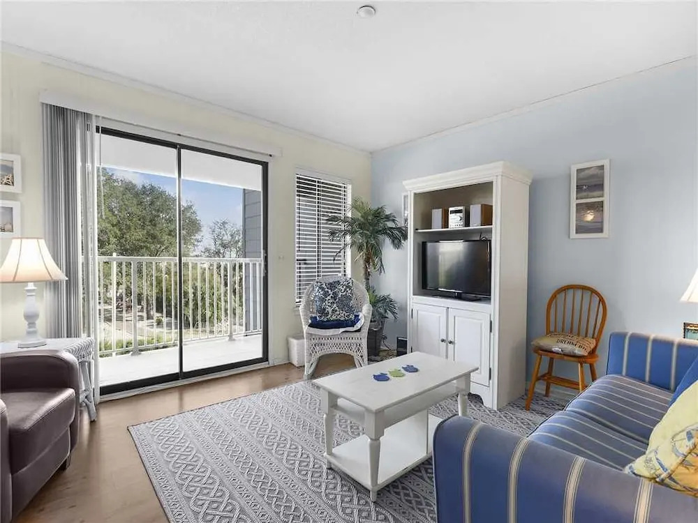 Beach & Tennis Admirals Row 226 - Two Bedroom Condo