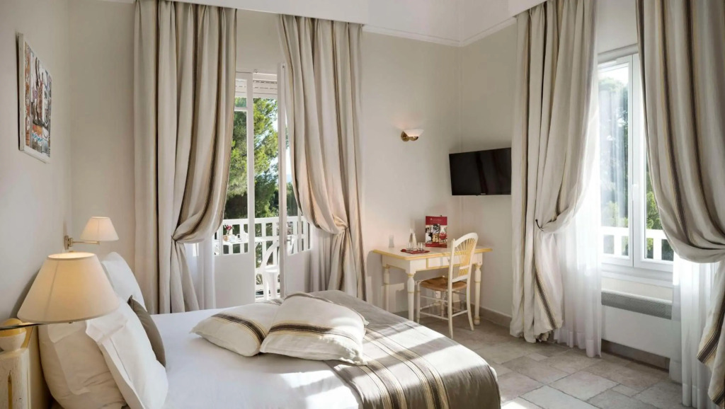 Grand Hotel Des Lecques; BW Signature Collection