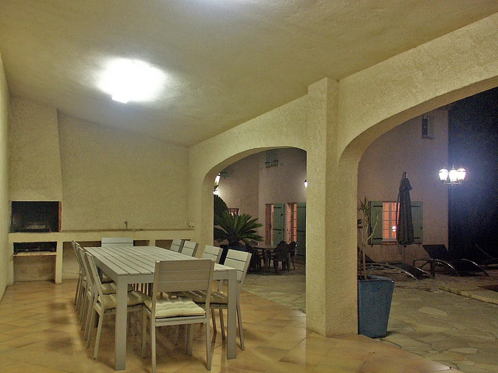 Sprawling Villa in Saint-tropez With Swimming Pool