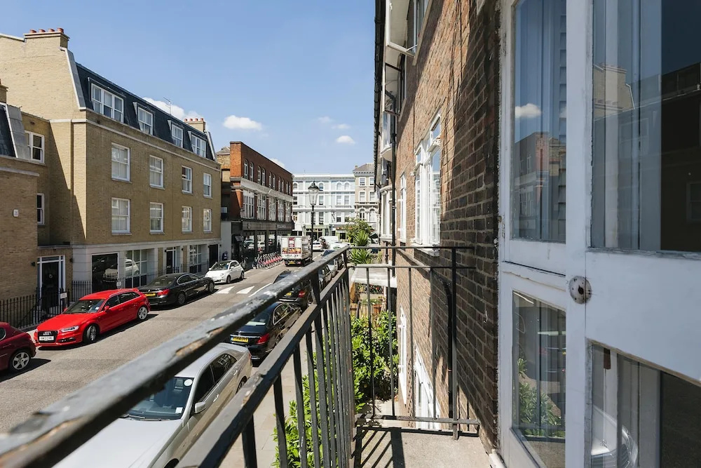 The Chelsea Sandhills Residence - TL19