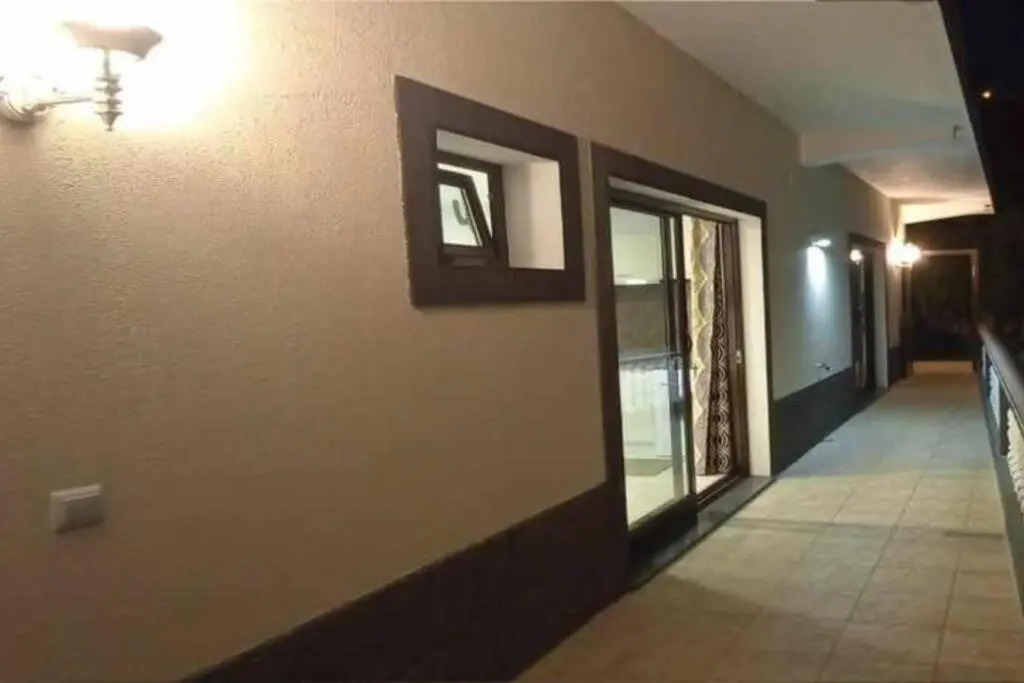 Arcos Grand Suites with pool