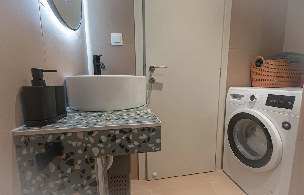 Amico Suites 2 by Rentals Pro - Nea Moudania