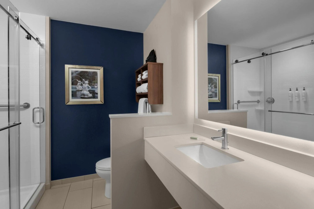 Fairfield Inn & Suites by Marriott Savannah Downtown Historic District