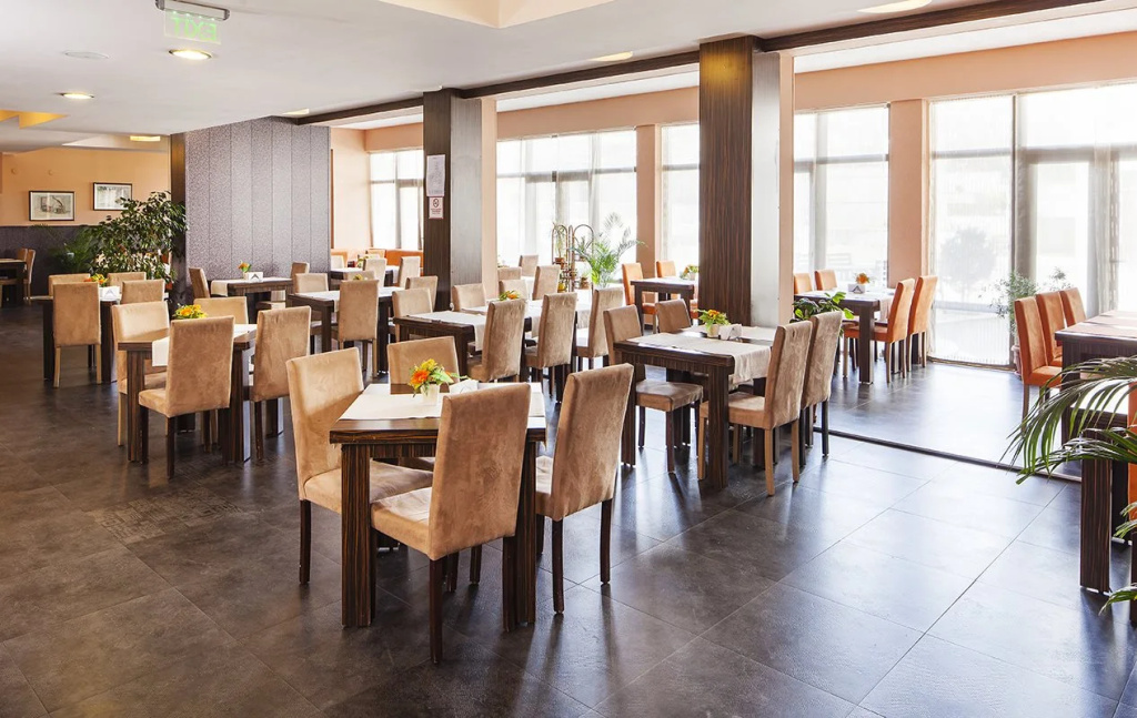 St George Ski & Holiday - Half Board & All Inclusive