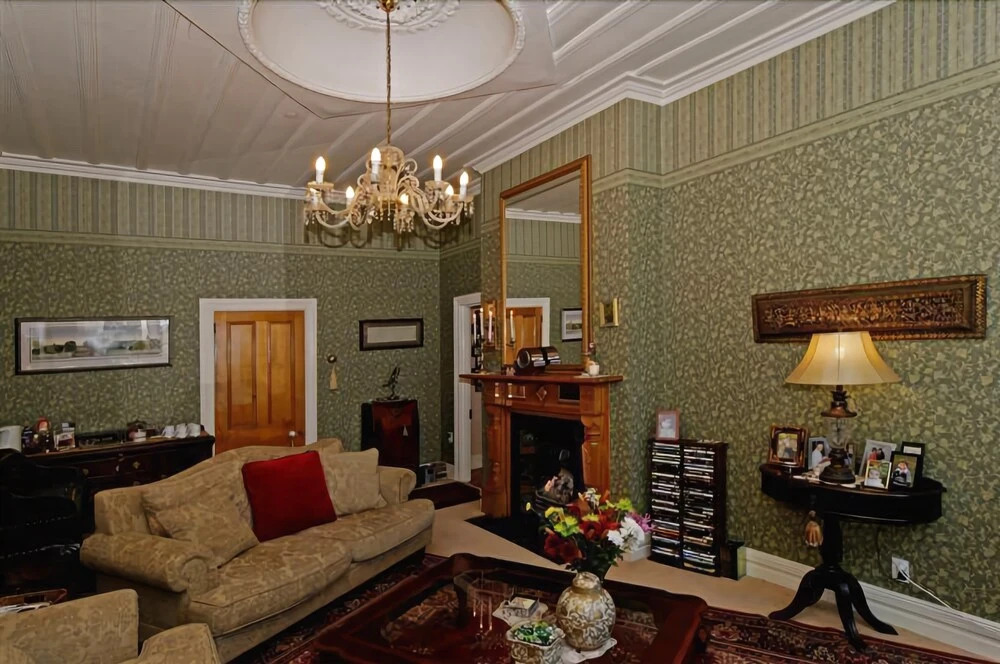 Eden Park Bed And Breakfast Inn