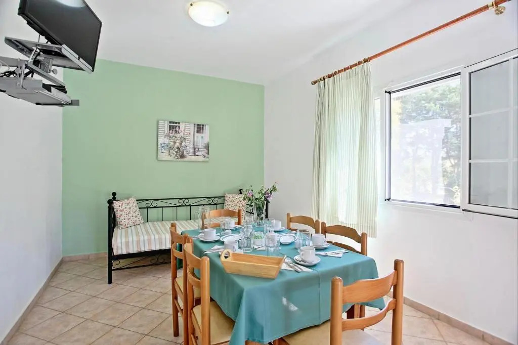 Beach Villa Petros with private pool by DadoVillas