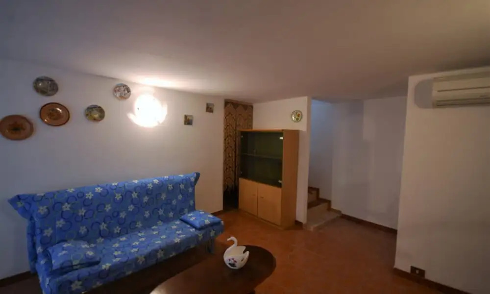 Well Located Apartment With Swimming Pool in Lignano