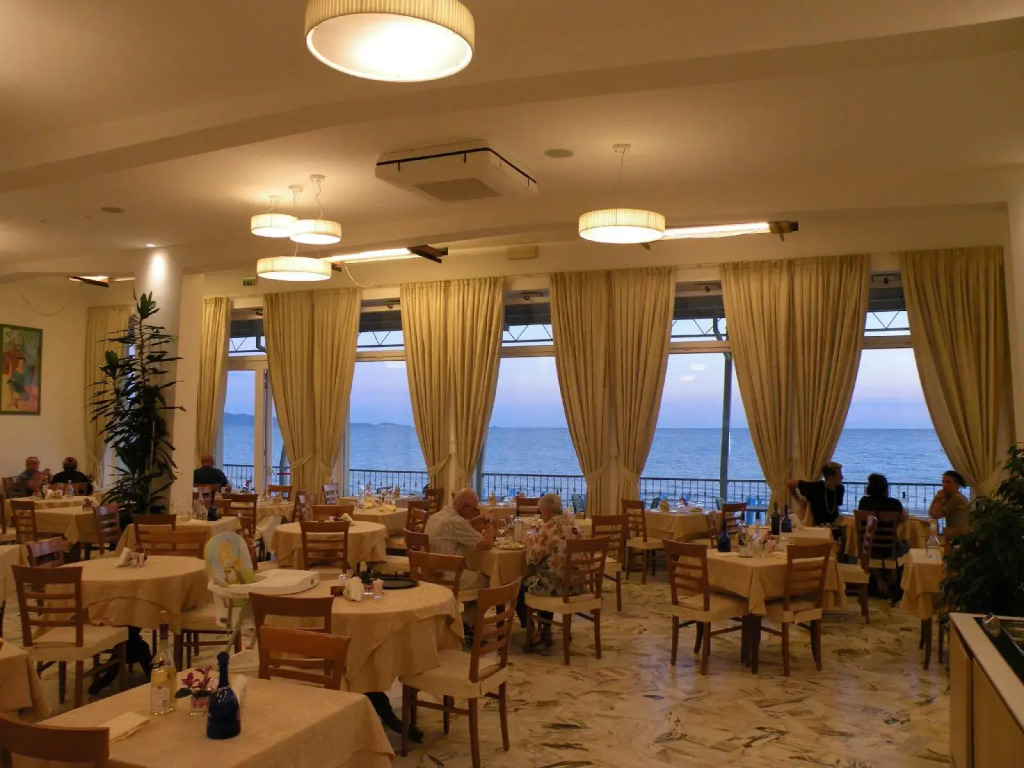 Hotel Parrini