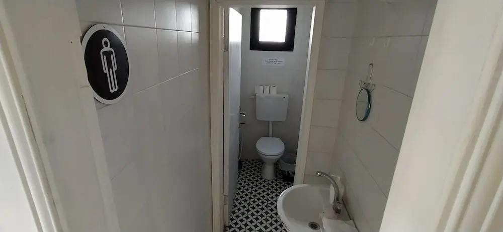 MOUNT41 Hostel