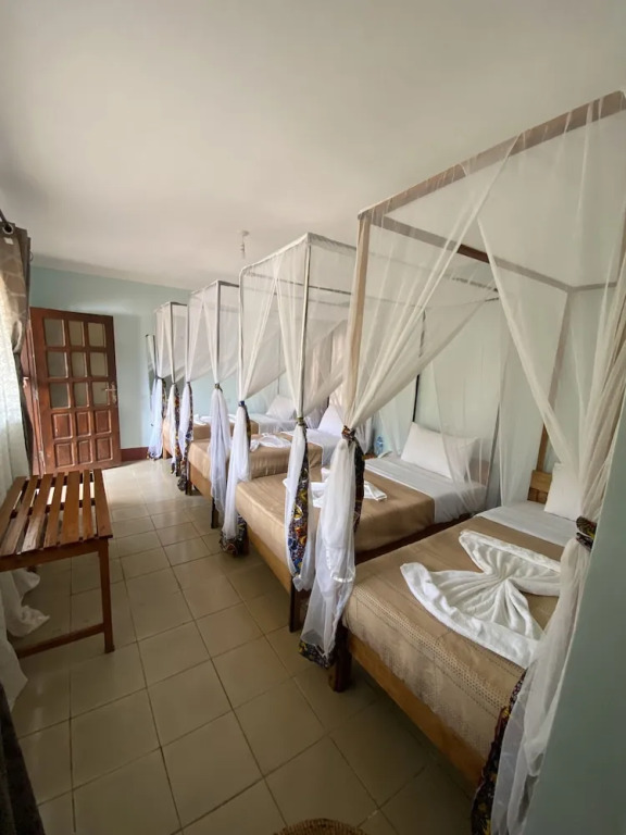 Patamu Restaurants Lodge & Safaris