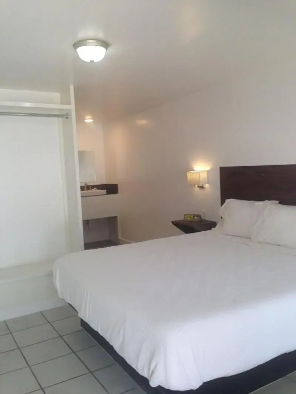 Banana Peel Lodge