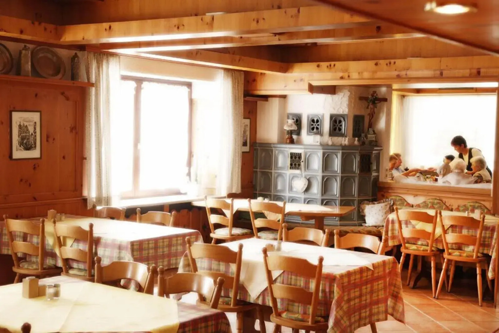 Hotel-Restaurant Zum Kirschbaum