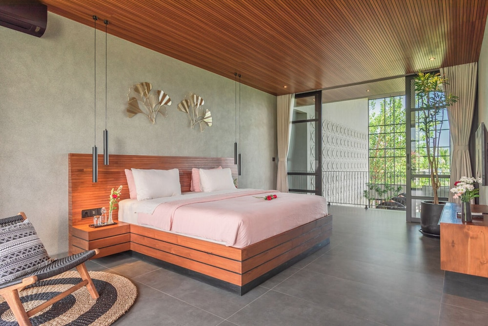Sea View Pool Villa - Exclusive Beachfront Property