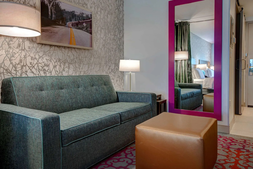 Home2 Suite Shepherdsville Louisville South