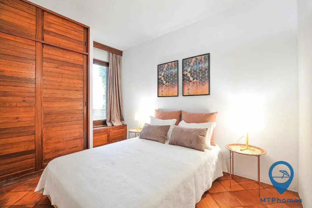 Balaia Beach T2 com piscina