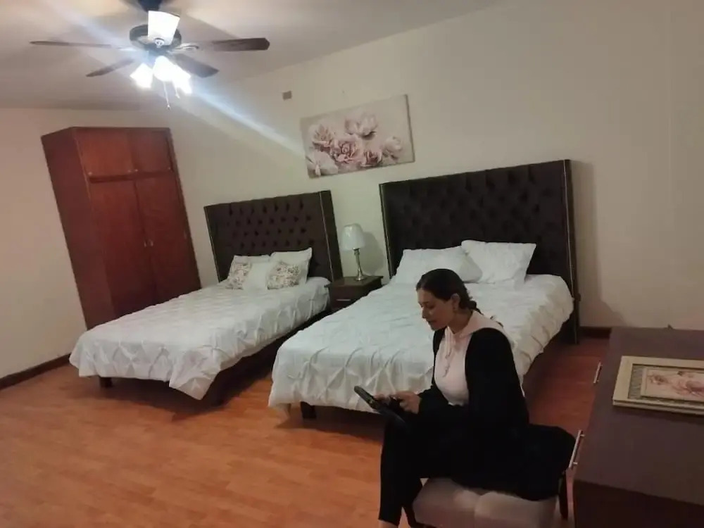 Flor y Canto Hotel
