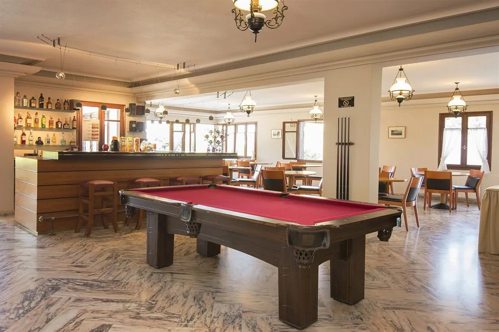 Corali Hotel