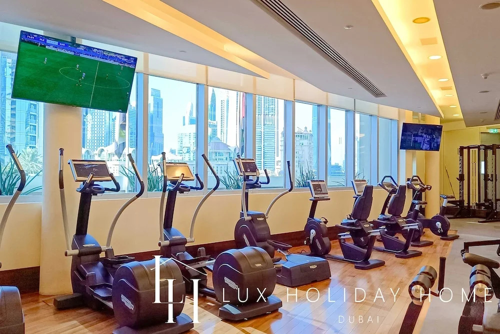 LUX | The EMAAR Fashion Avenue Studio