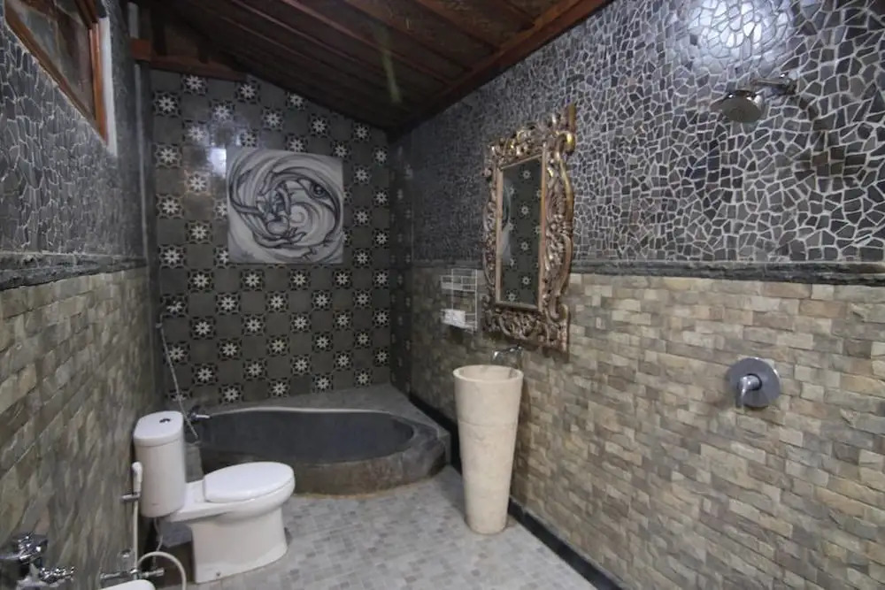 Bedhot Homestay
