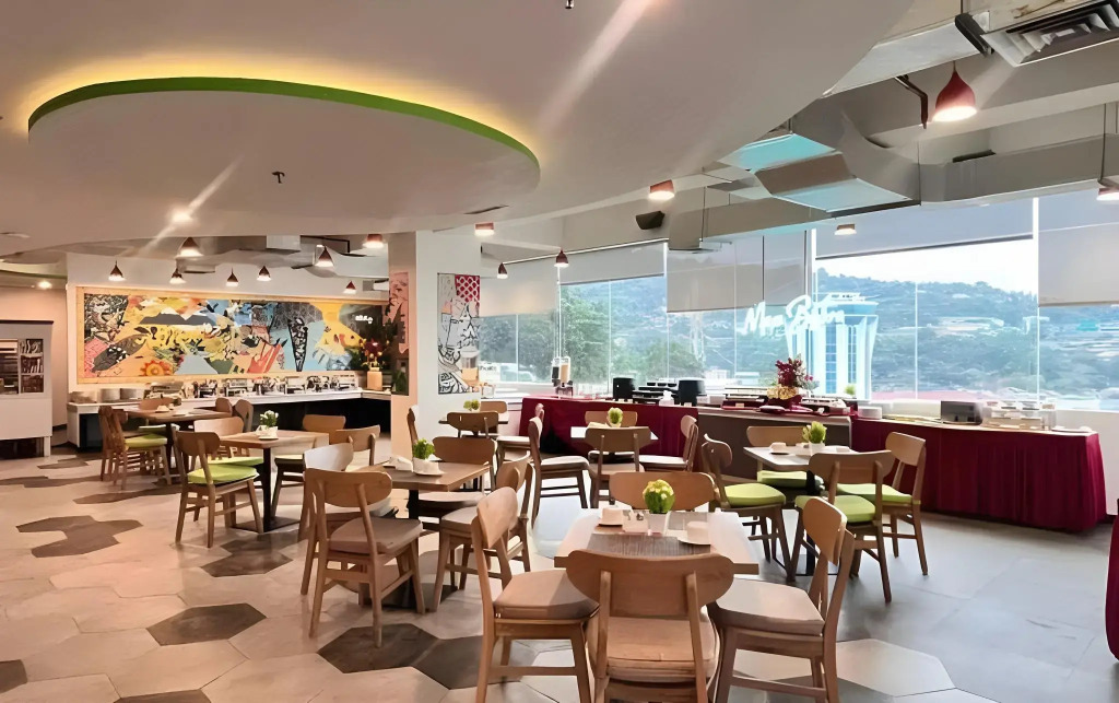 MaxOneHotels.com at Jayapura