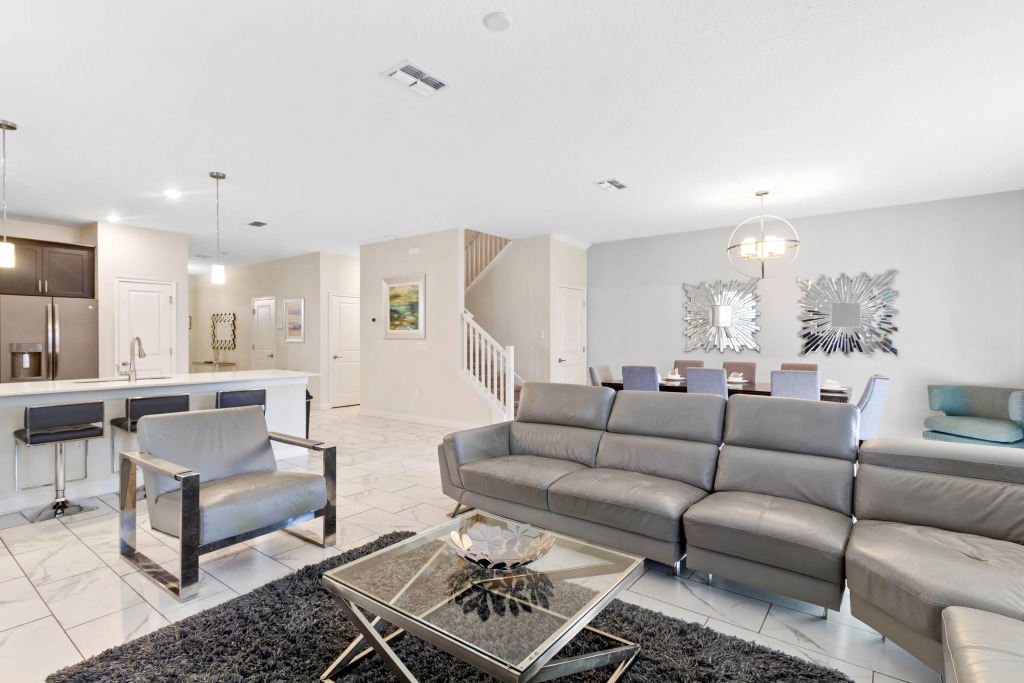 8942TW Champions Gate 8 Bedroom 5 Bathroom