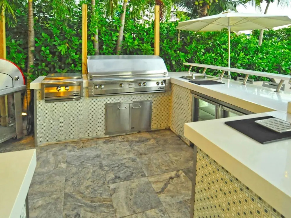 6 Bedroom Homes in Miami by TMG
