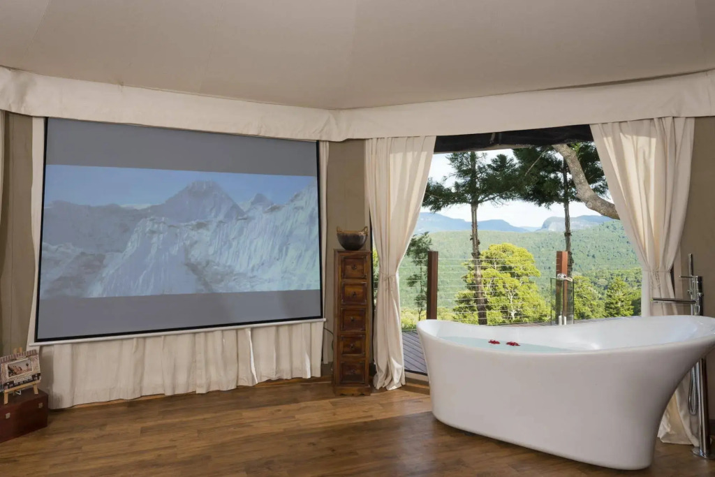 Clouds Chalet
