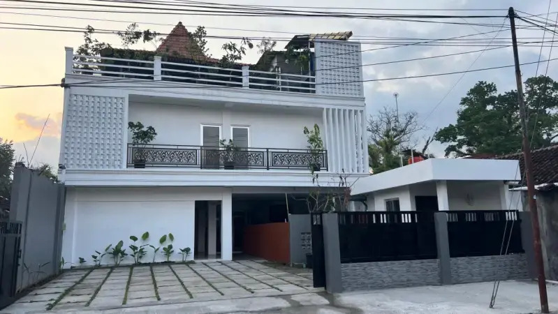 Villa Jonggrang Batik