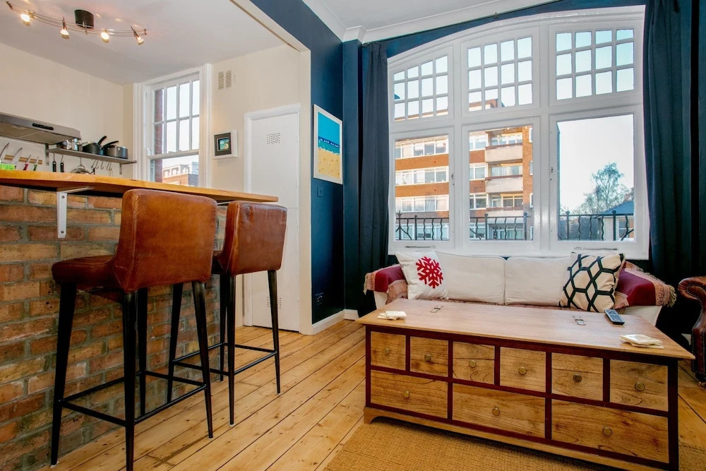 1 Bedroom Flat In Putney