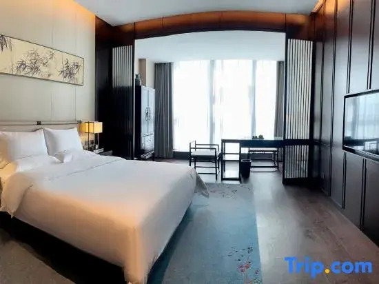 QuYuanZhuYuan Hotel