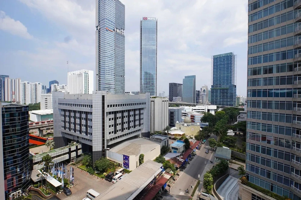 5 Pax Cozy And Airy 3Br At Ambassade Kuningan Apartment