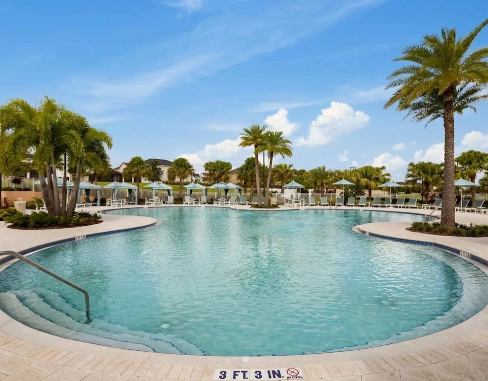 Luxury 7BR at Solara w Pool Cinema Game Room