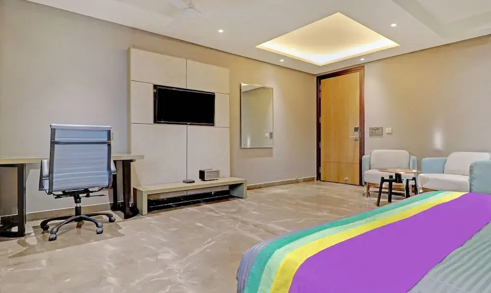 KRYC Luxury Living near Indraprastha Apollo Hospital