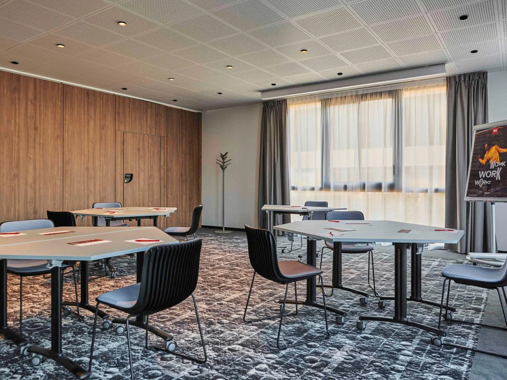 Ibis Montlhery Paris Sud