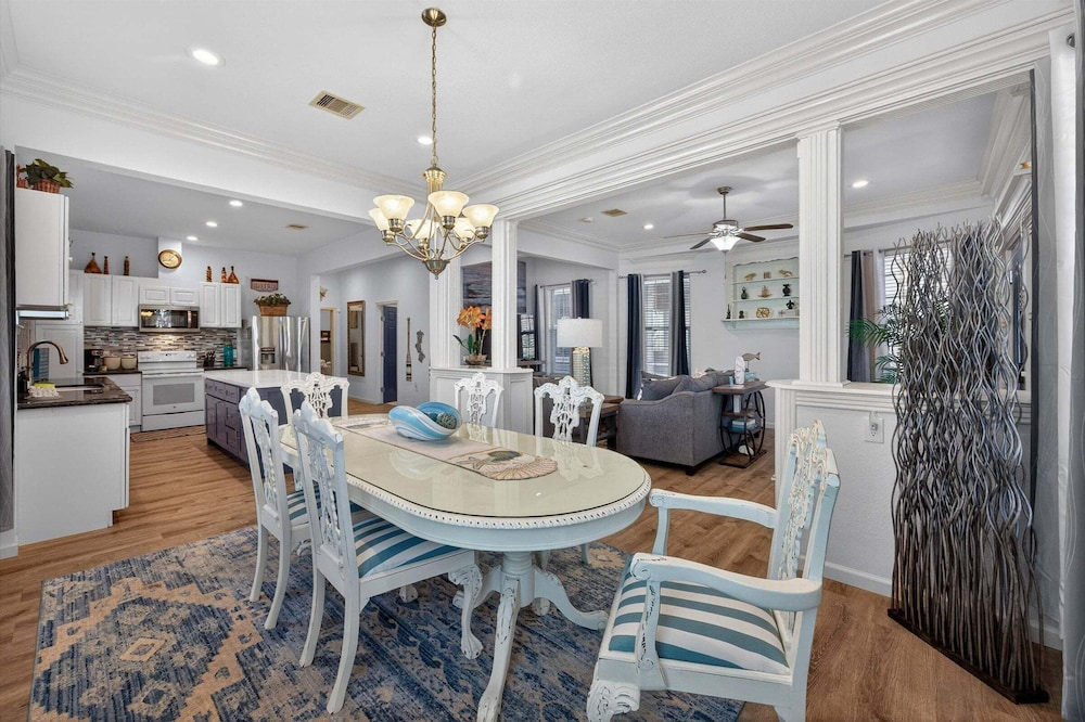 Seaglass Haven 2 Bedroom Home