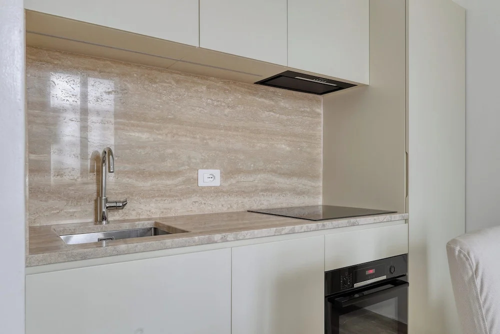 Chic flat with easy city centre access