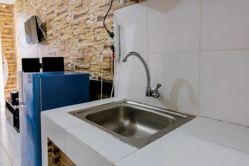 Best Price Studio Room Apartment at Ayodhya Residences