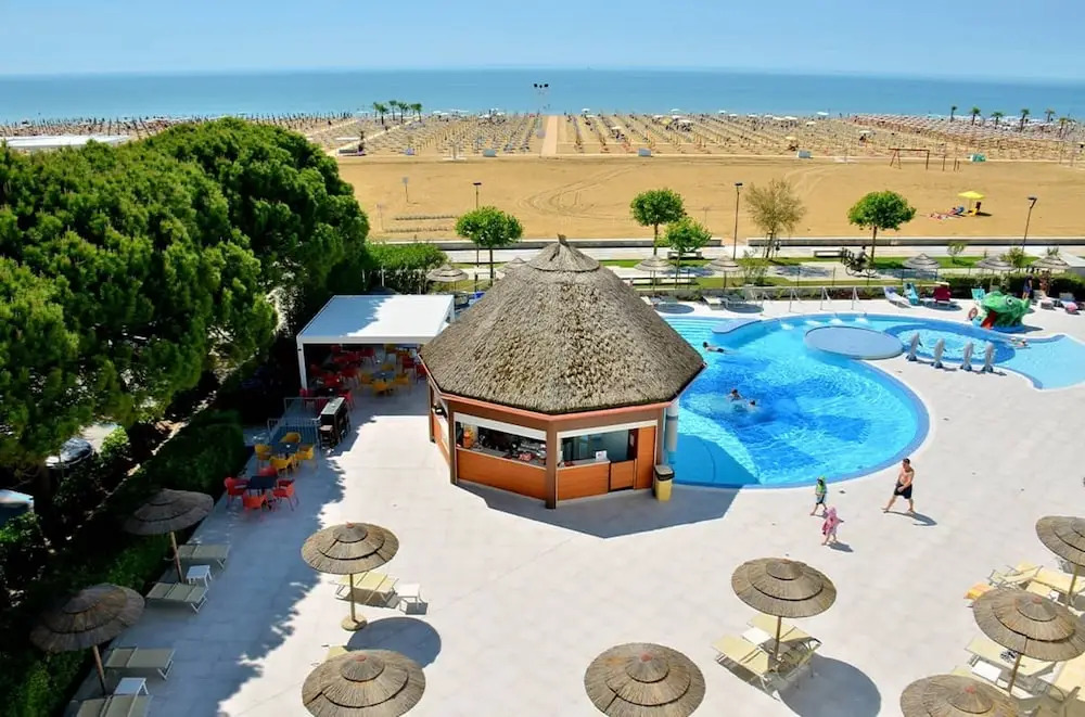 Welcoming Flat Next to the sea for up to 6 Guests
