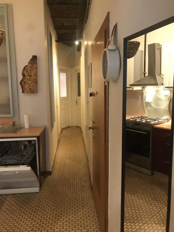 Luxury and Comfortable Apartment