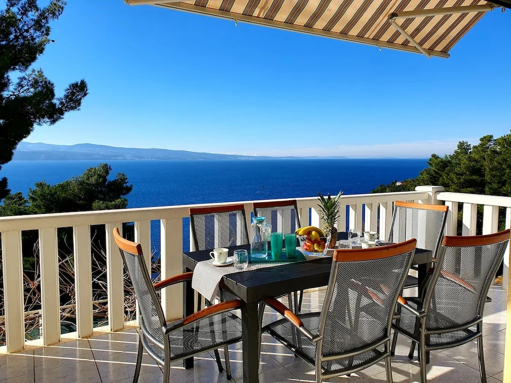 APARTMENTS BLUE ADRIATIC