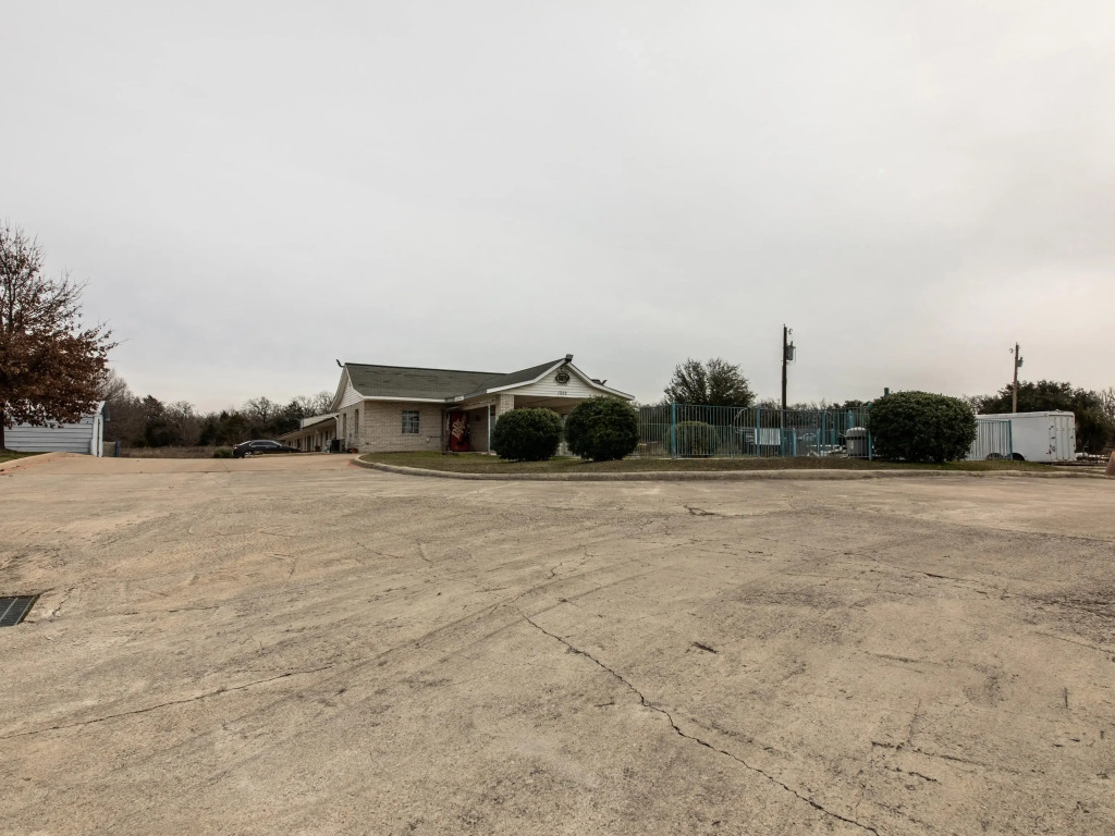 OYO Hotel Decatur TX Hwy 287 Northwest
