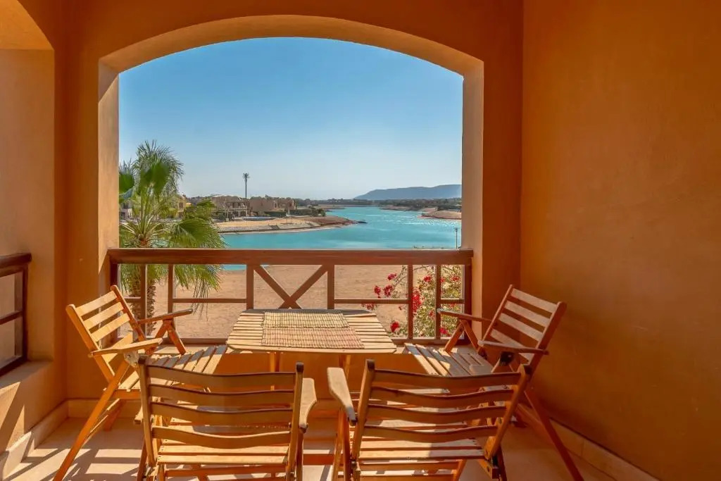 Sabina Classy 1 BR Apartment Lagoon view & Pool El Gouna