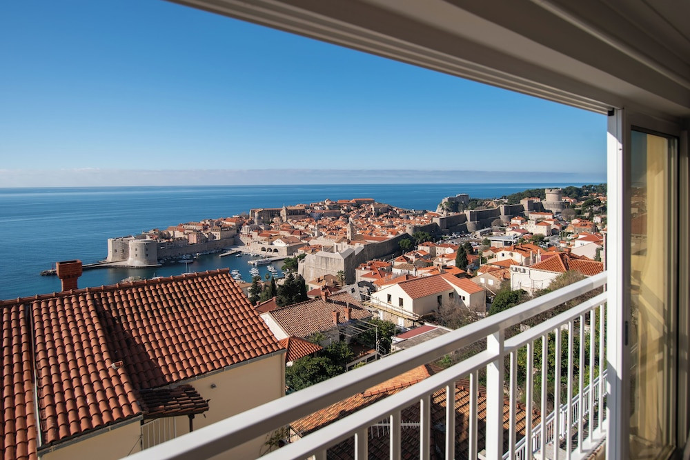 Adriatic Apartments