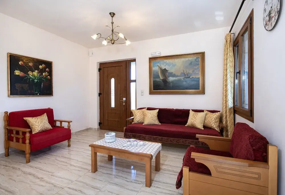 Villa in Crete near Rethymno Beach