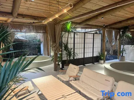 What kind of lemon pool homestay in Changsha