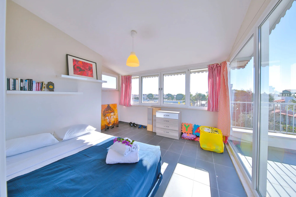EV Apartments