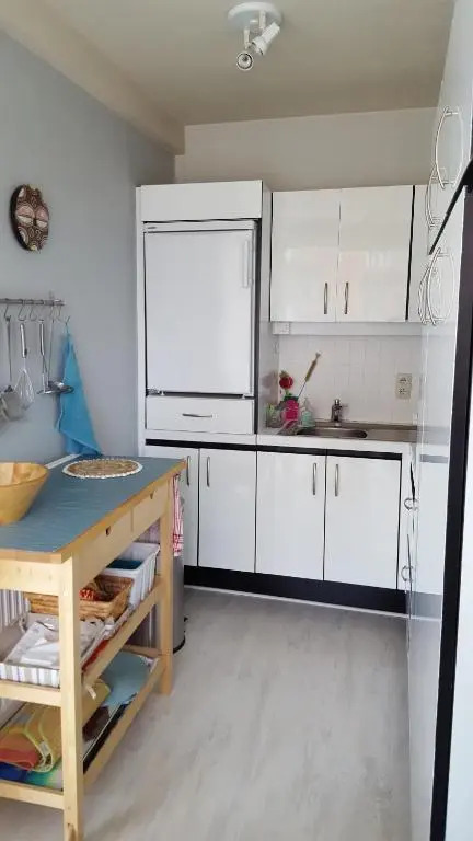 Studio Raversijde with Sea View