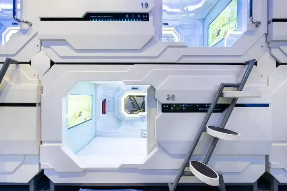Capsule Riverside