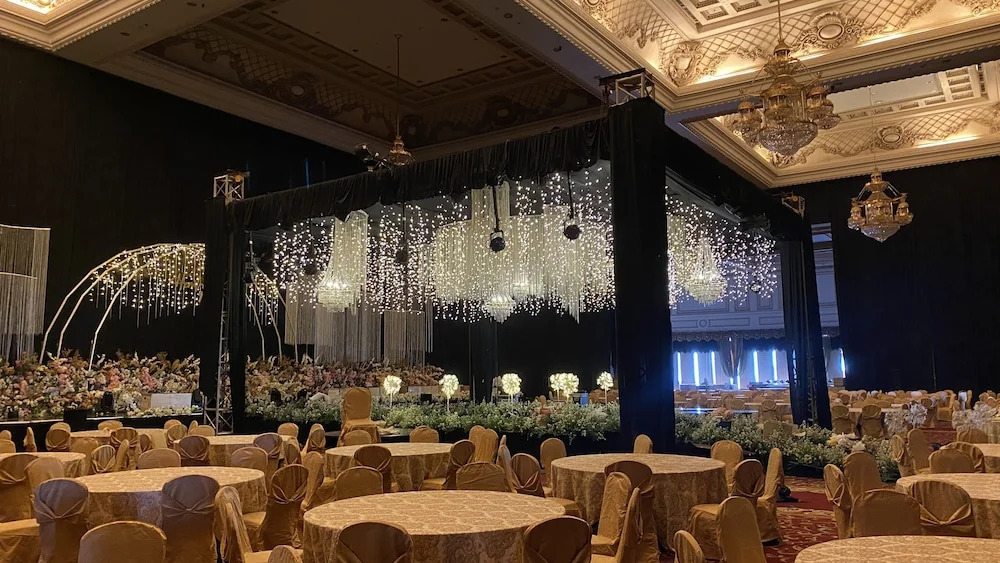 Grand Empire Palace Hotel